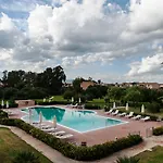Отель Santa Gilla 4*