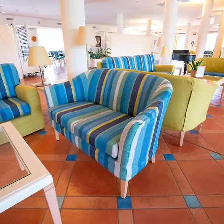 Santa Gilla Hotel 4*