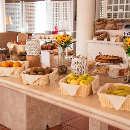 Santa Gilla Hotel 4*