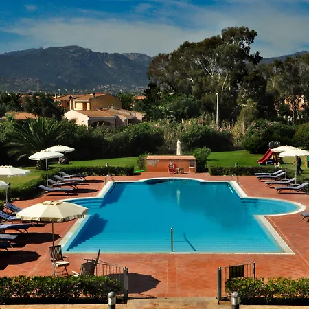 Santa Gilla Hotel 4*