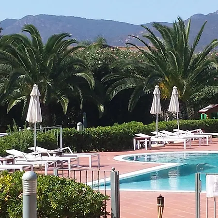 Hotel Santa Gilla 4*