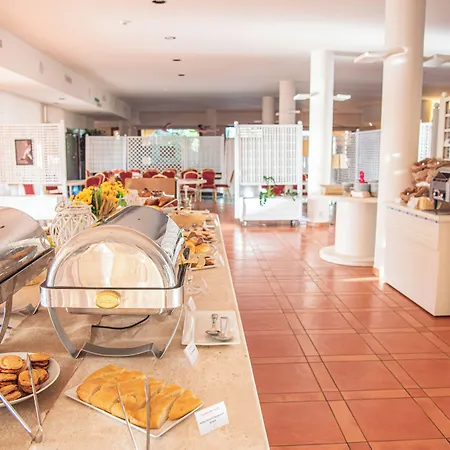 Santa Gilla Hotel